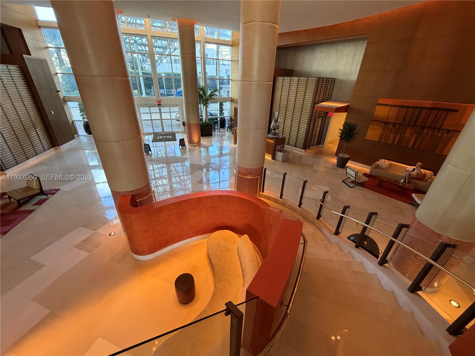 400 Alton Rd #LPH-3007 Miami Beach, FL 33139