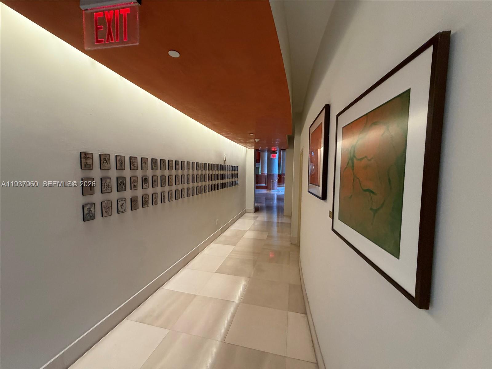 400 Alton Rd #LPH-3007 Miami Beach, FL 33139