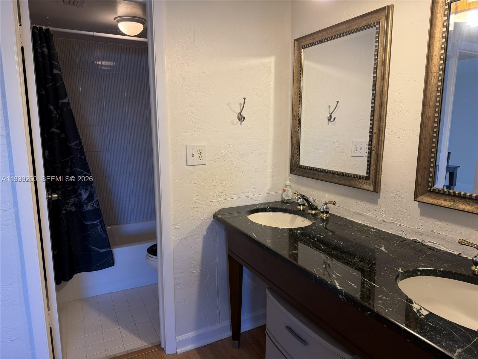 1205 Mariposa Ave #413 Coral Gables, FL 33146