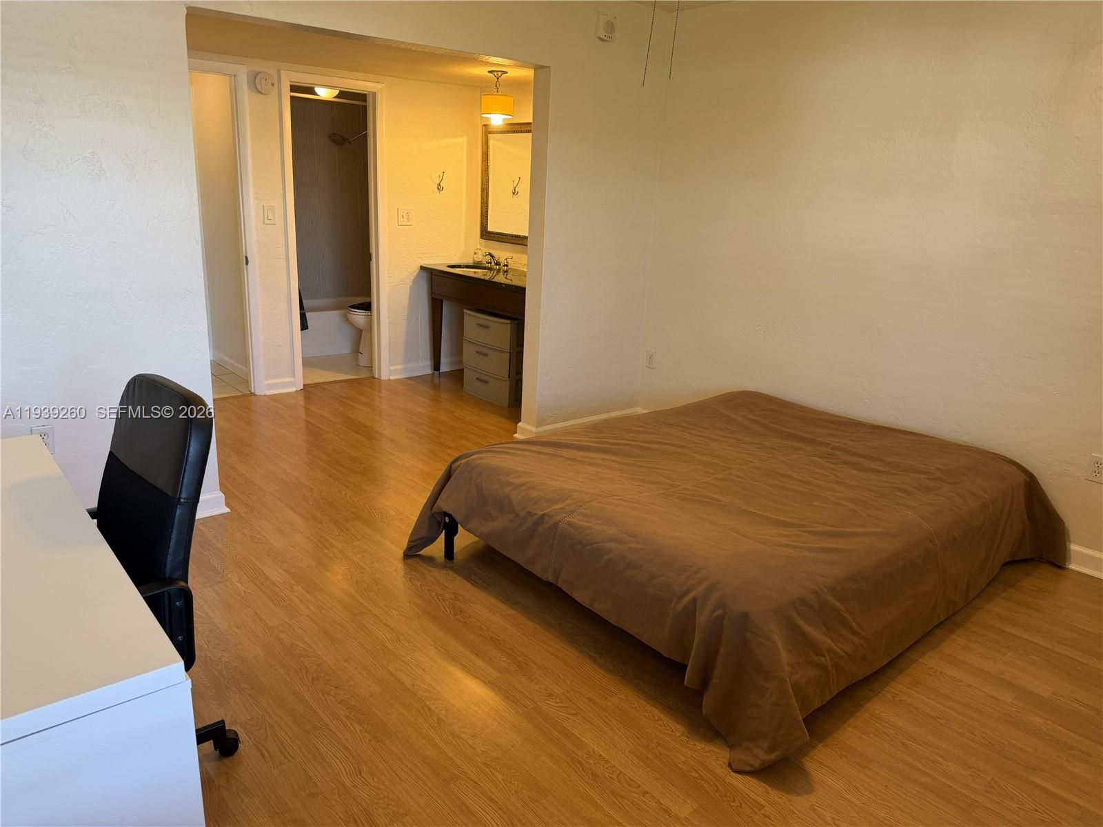 1205 Mariposa Ave #413 Coral Gables, FL 33146