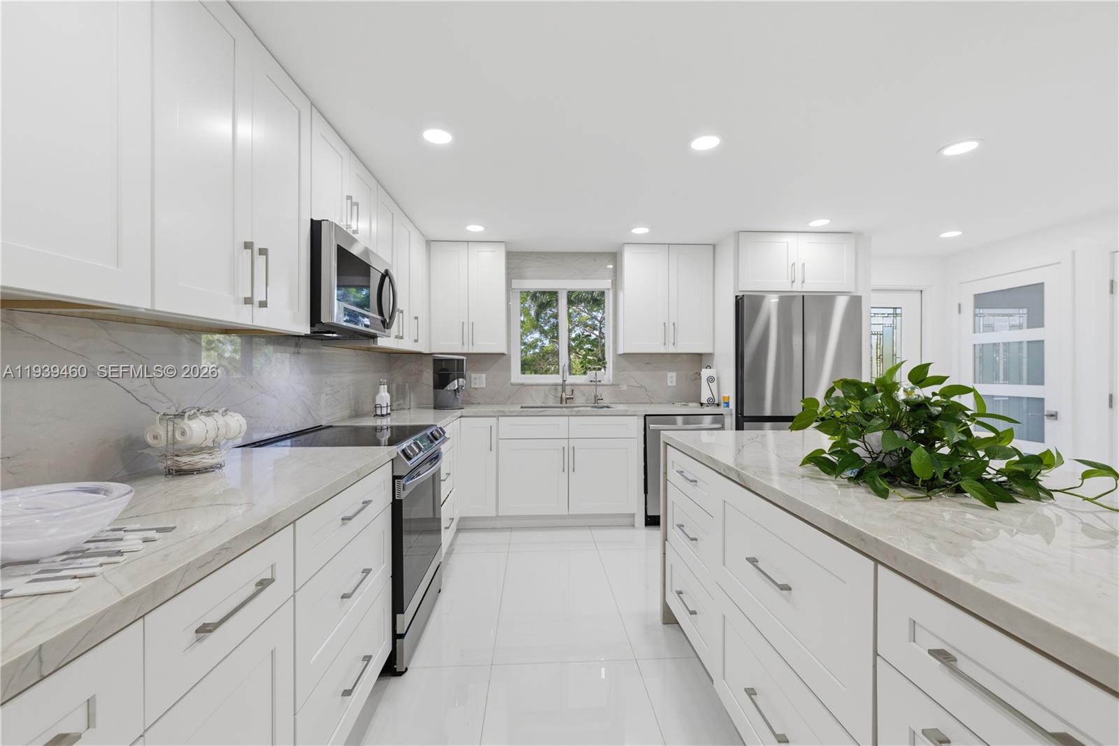 250 S Hollybrook Ter #306