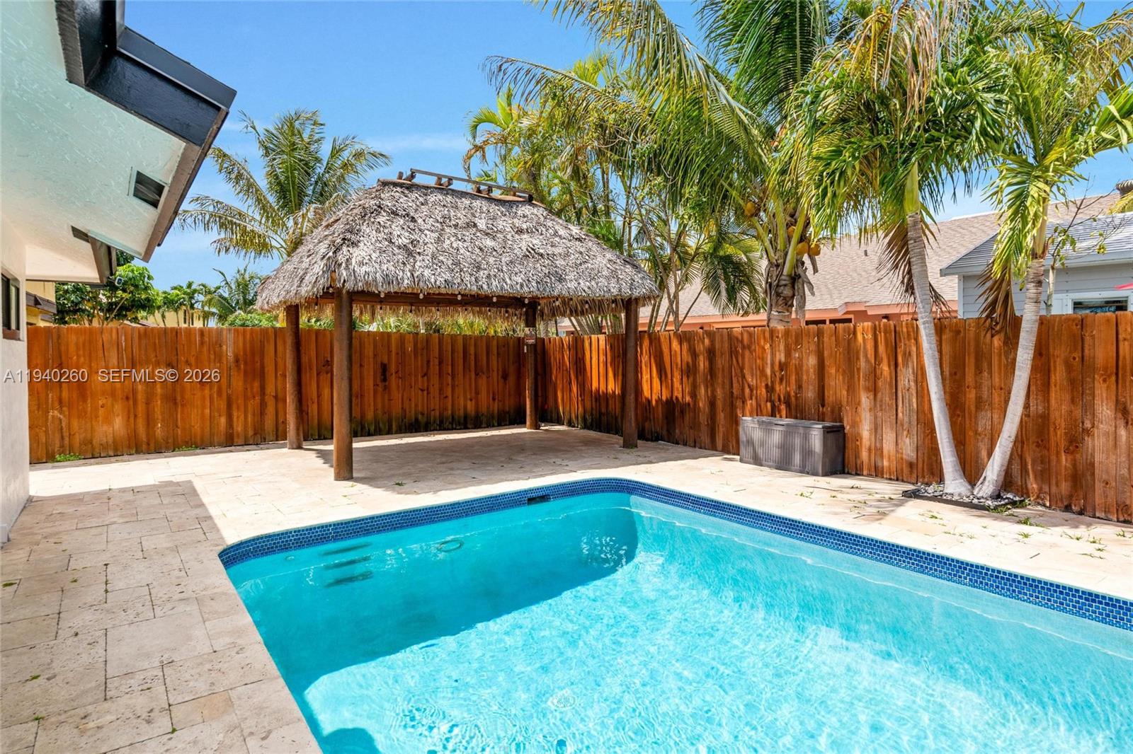 730 SW 95th Ter Pembroke Pines, FL 33025