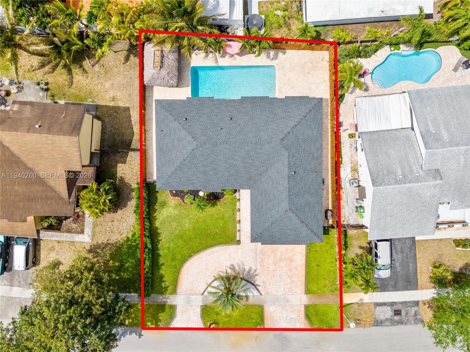 730 SW 95th Ter Pembroke Pines, FL 33025