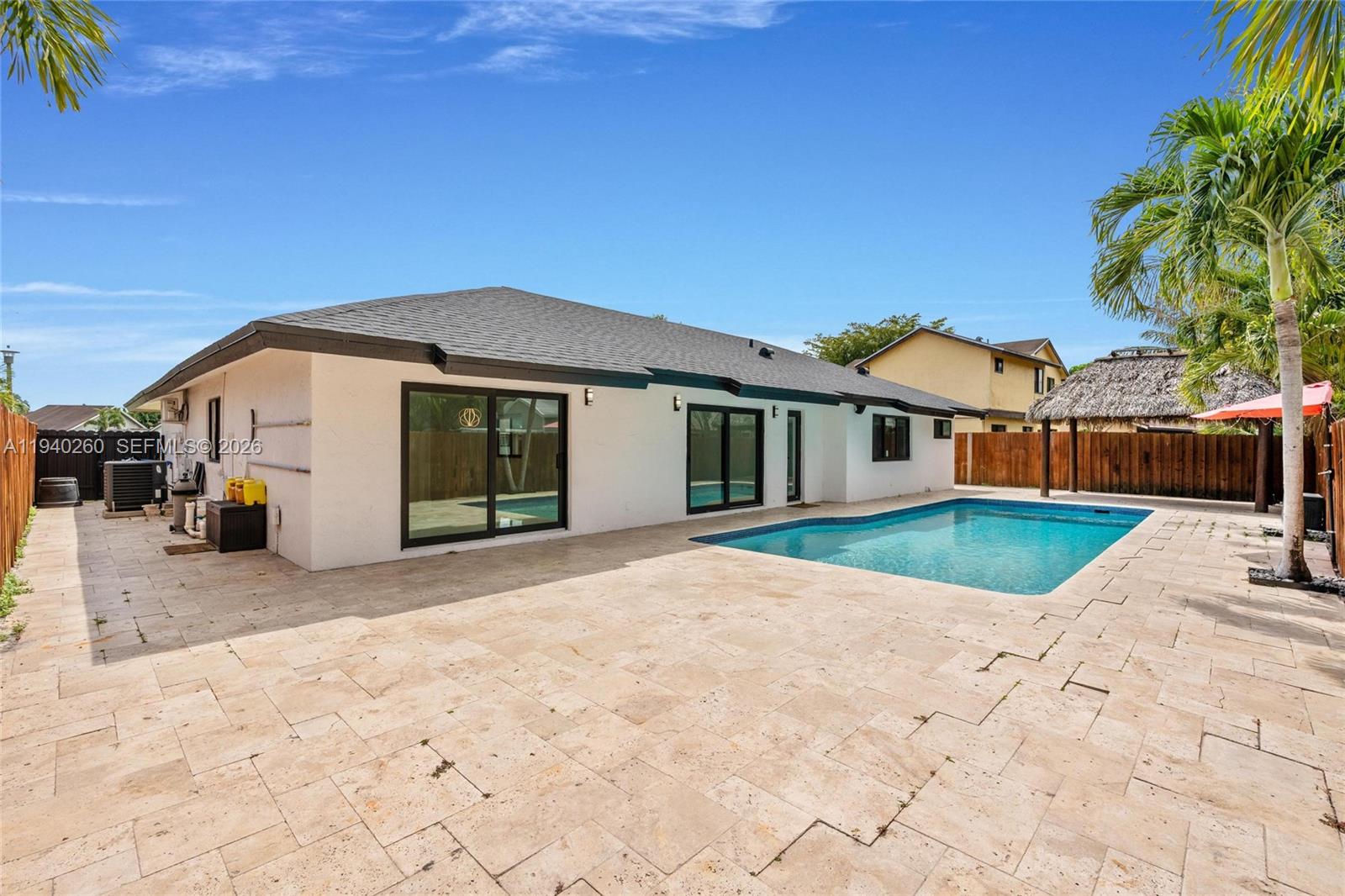 730 SW 95th Ter Pembroke Pines, FL 33025