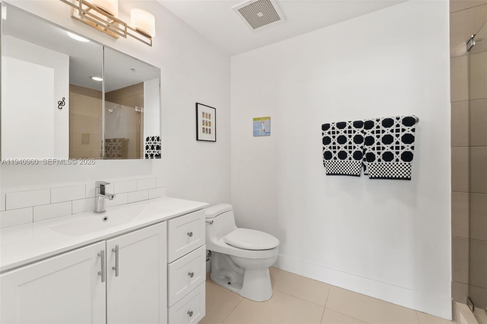 3470 E Coast Ave #H1514 Miami, FL 33137