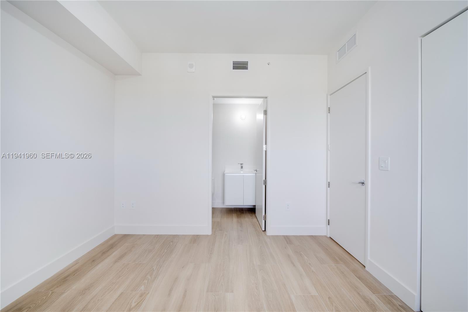 700 NE 24th St #4203 Miami, FL 33137