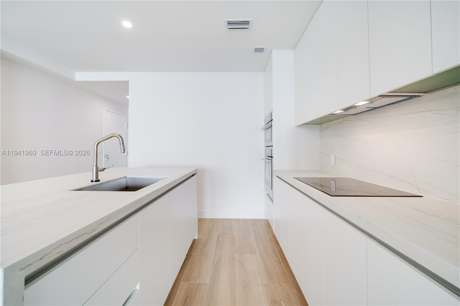 700 NE 24th St #4203 Miami, FL 33137