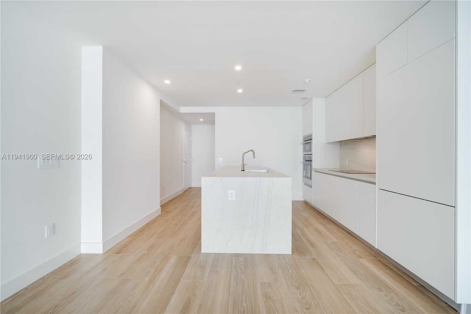 700 NE 24th St #4203 Miami, FL 33137