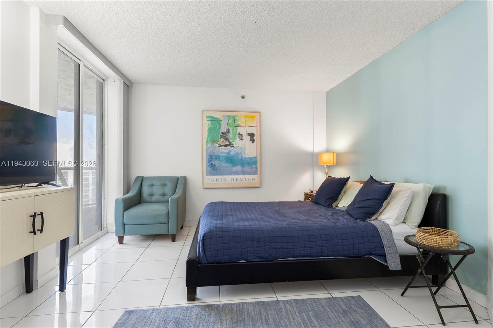 6767 Collins Ave #1905 Miami Beach, FL 33141