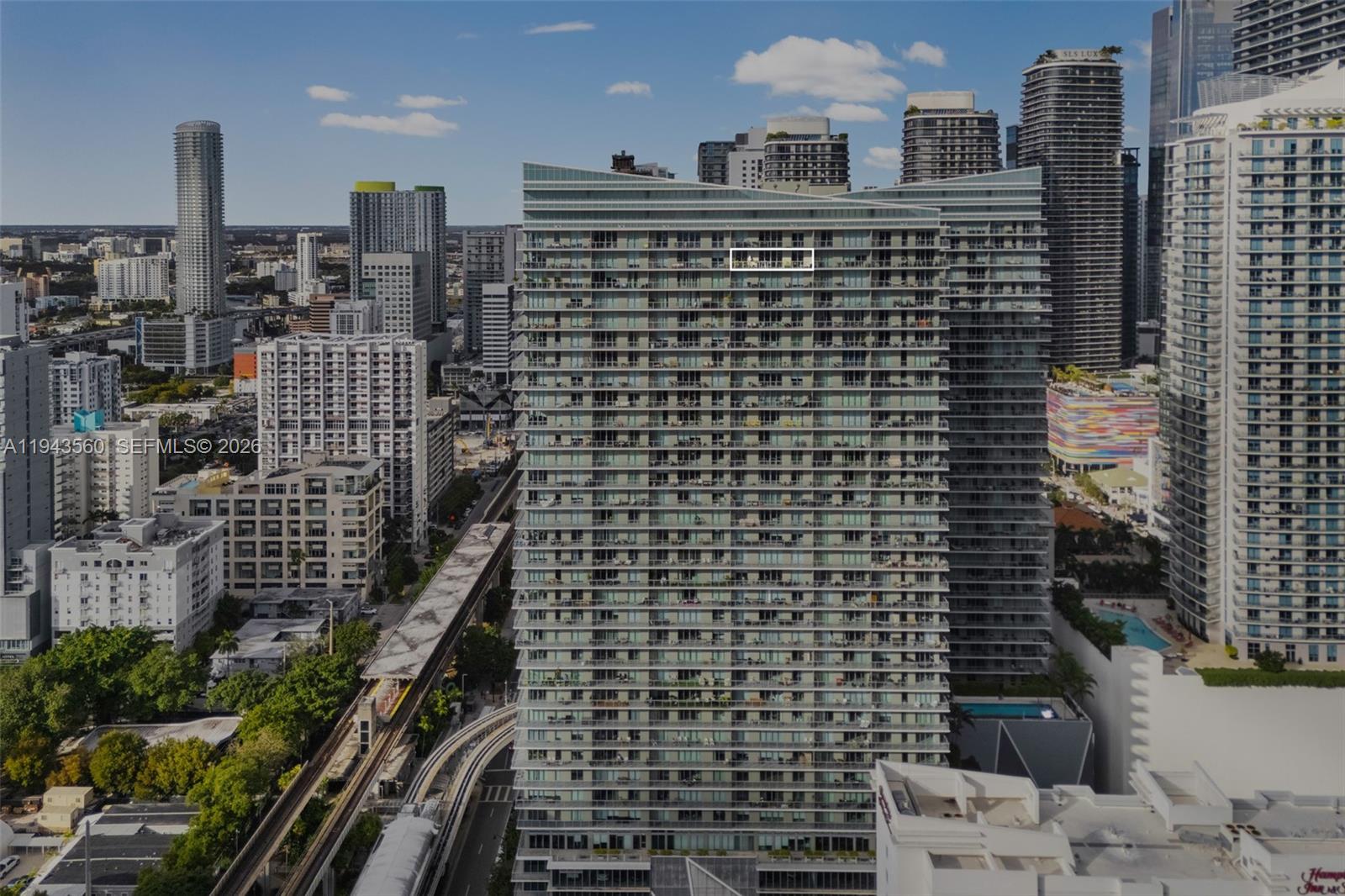 79 SW 12th St #PH3904-S Miami, FL 33130