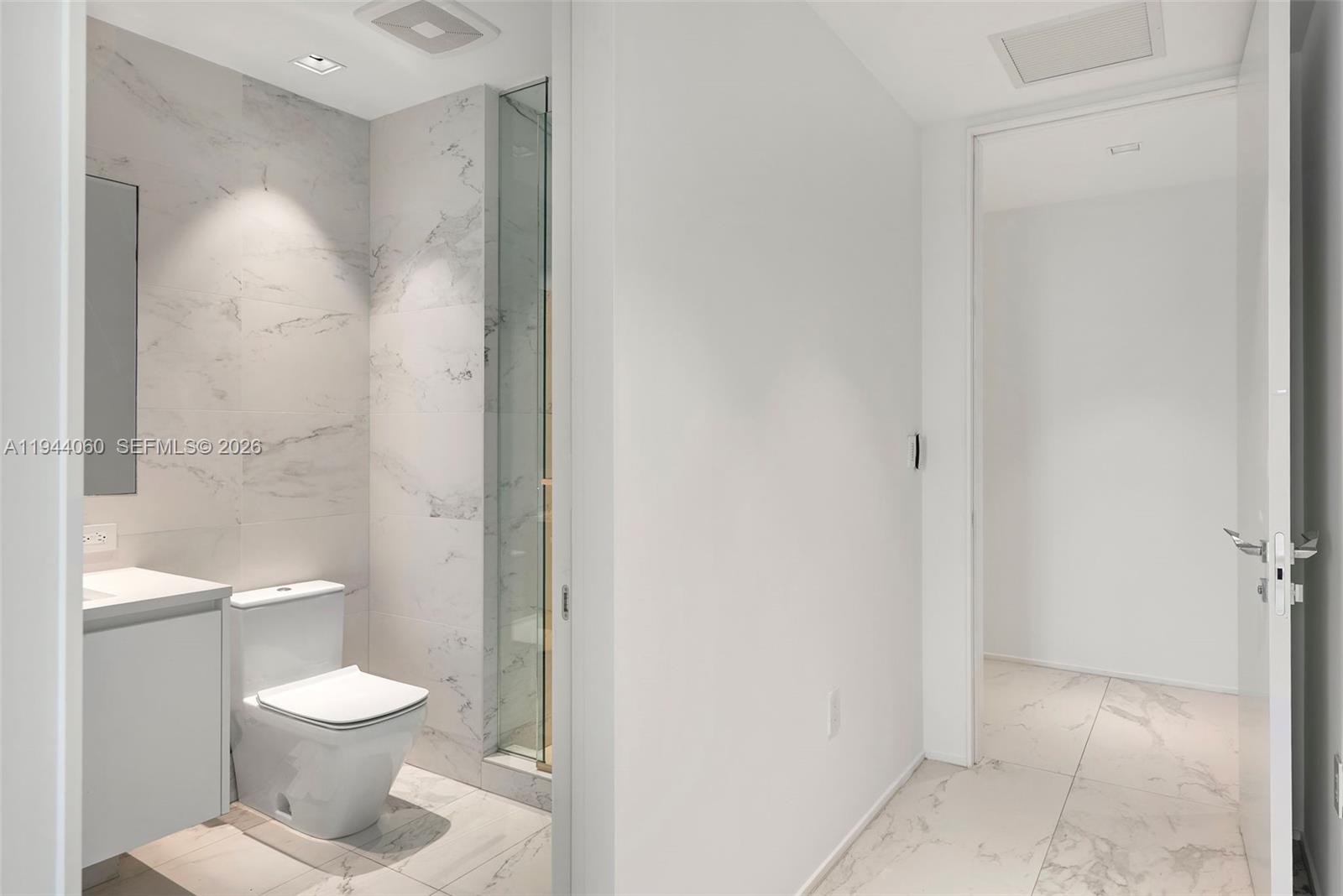 image One Thousand Museum (1000 Museum)40