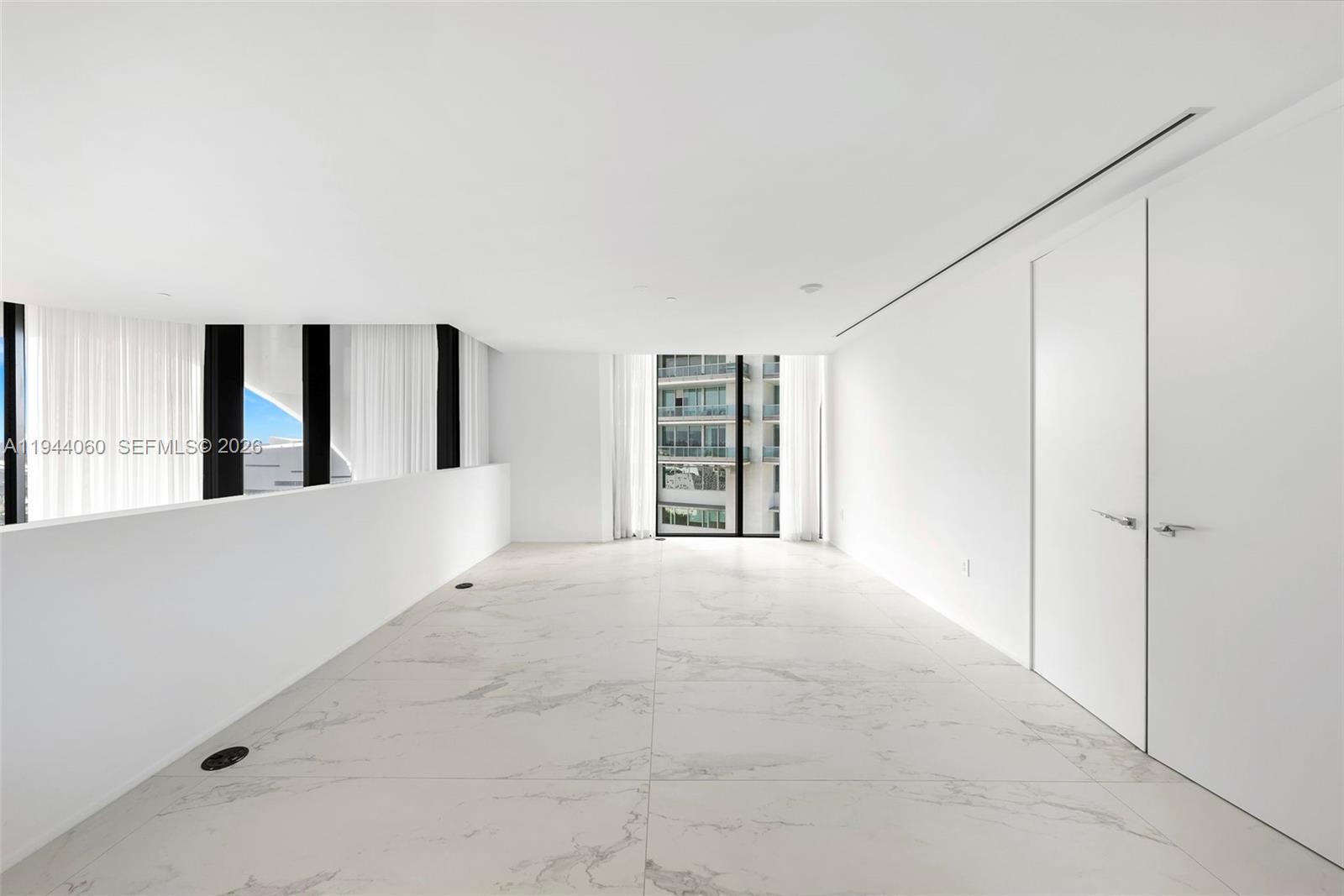 image One Thousand Museum (1000 Museum)56