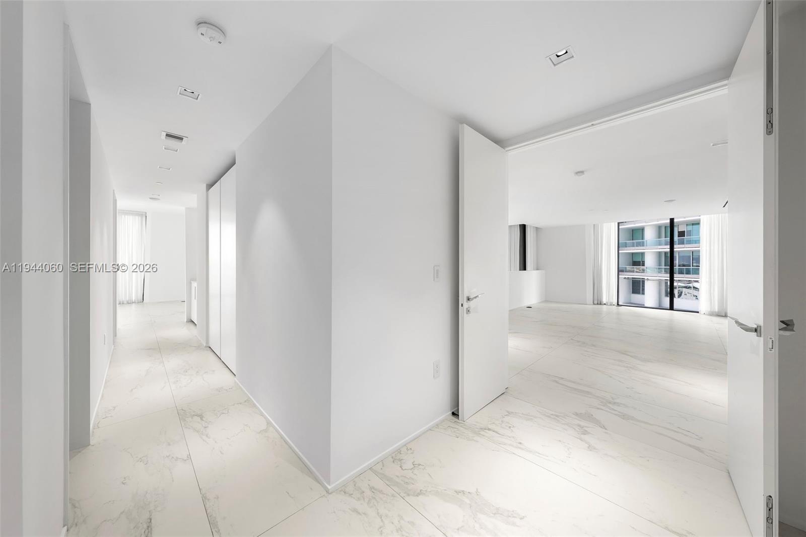 image One Thousand Museum (1000 Museum)63