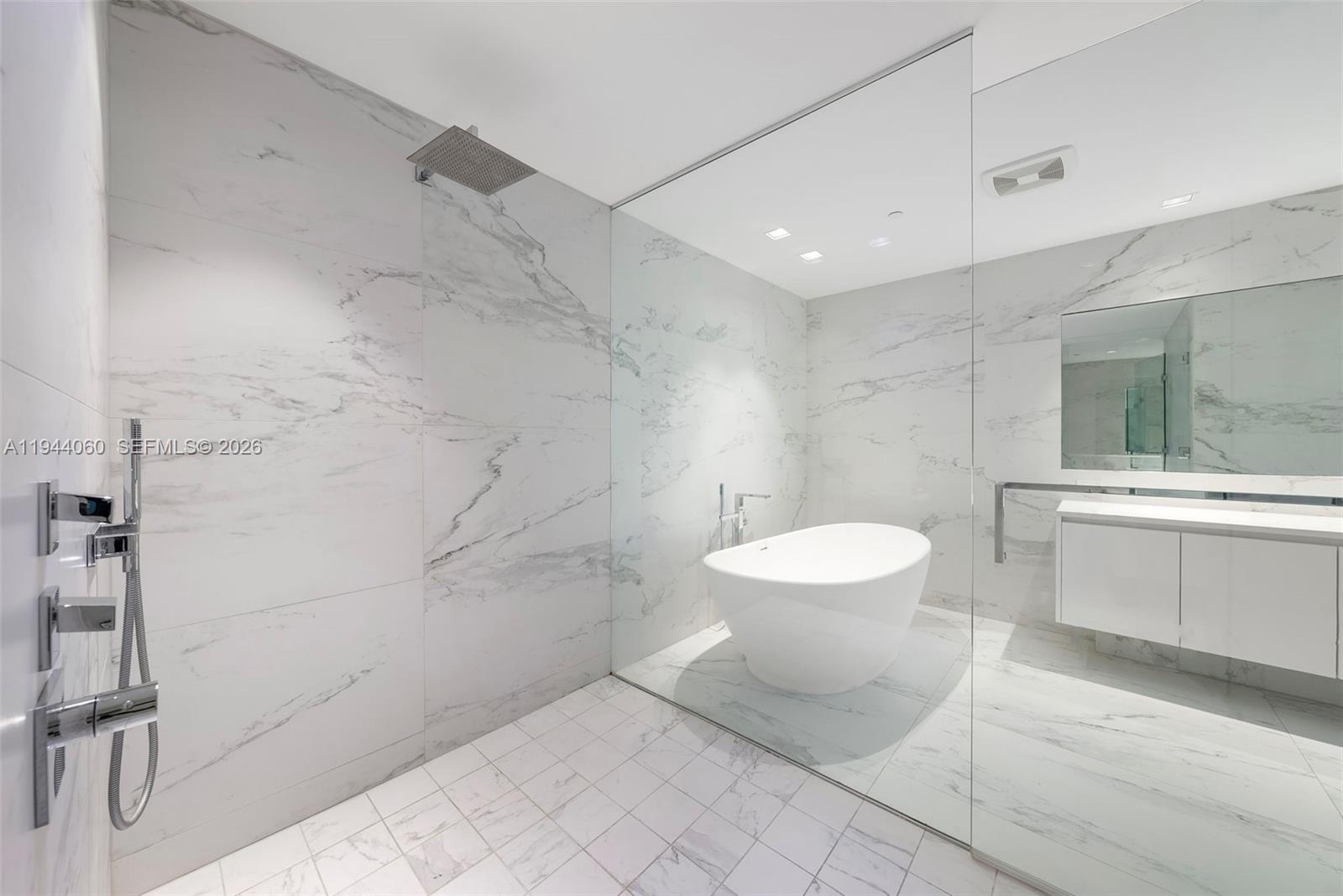 image One Thousand Museum (1000 Museum)68