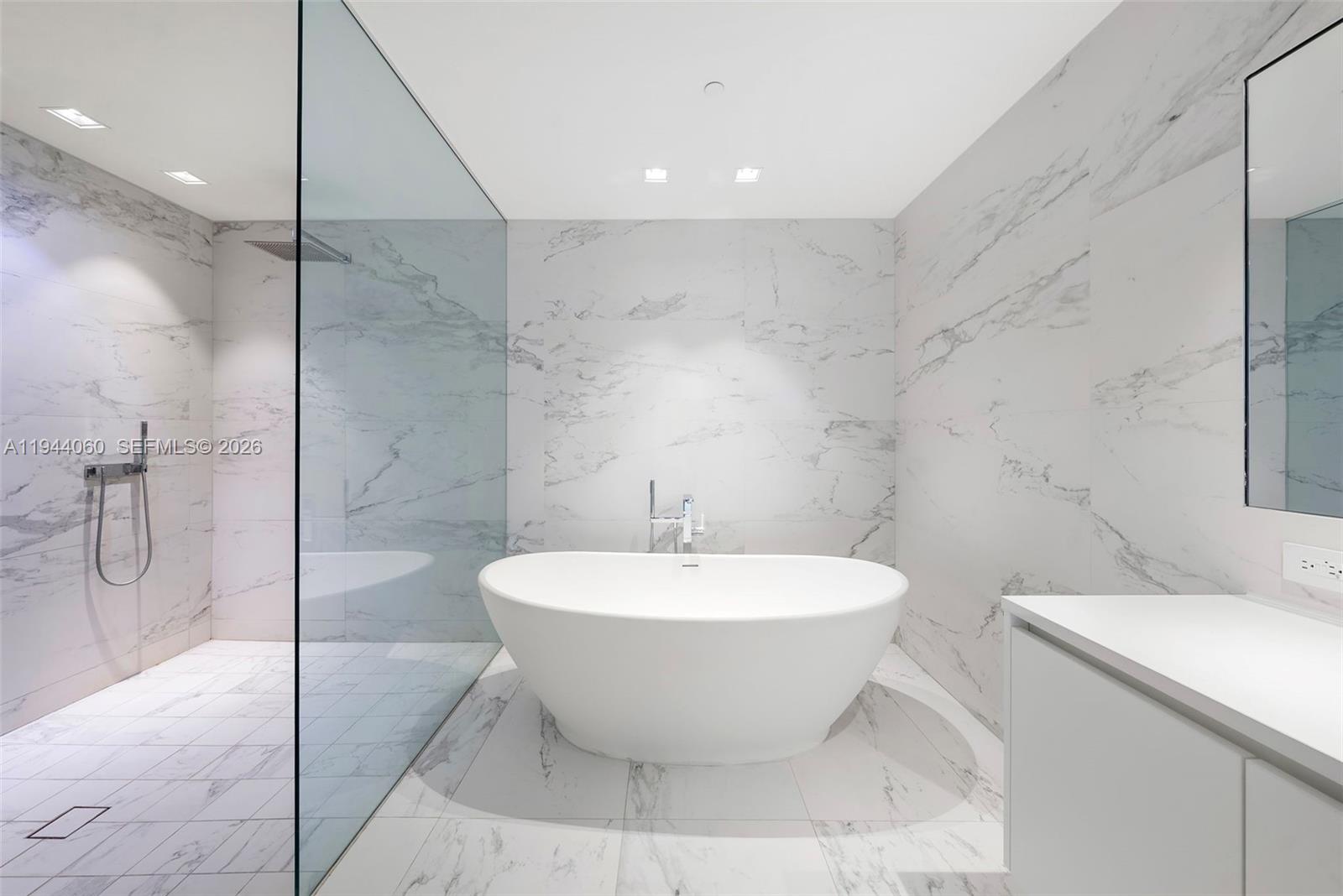 image One Thousand Museum (1000 Museum)71