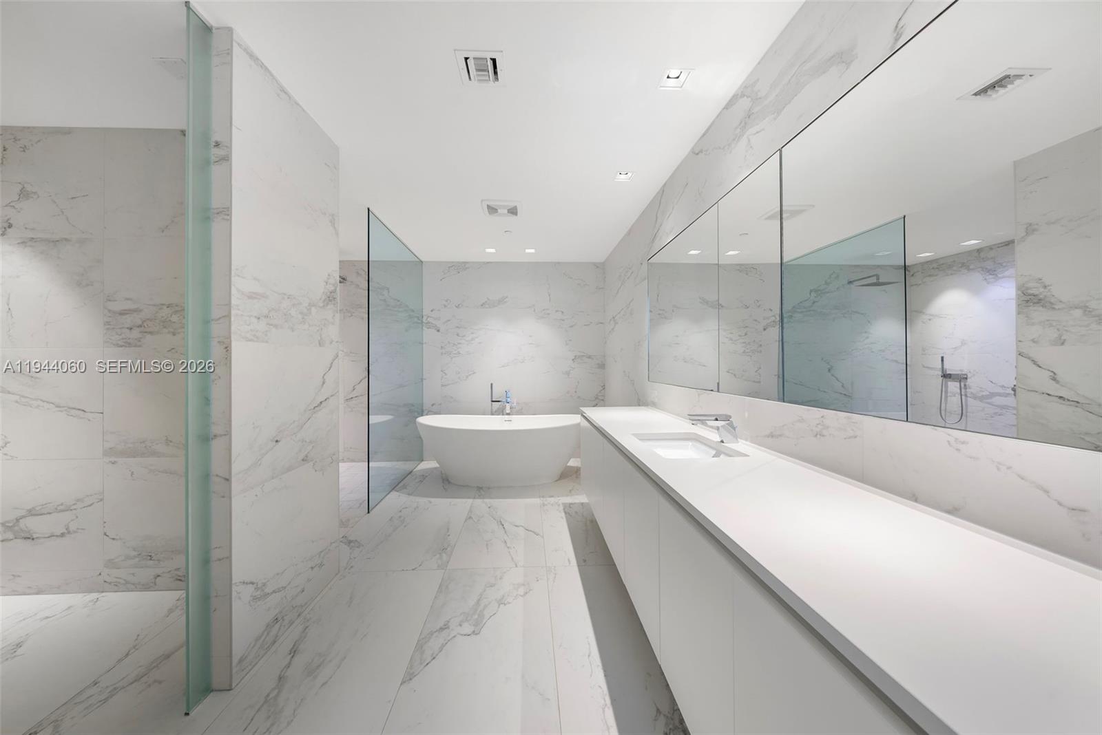 image One Thousand Museum (1000 Museum)72