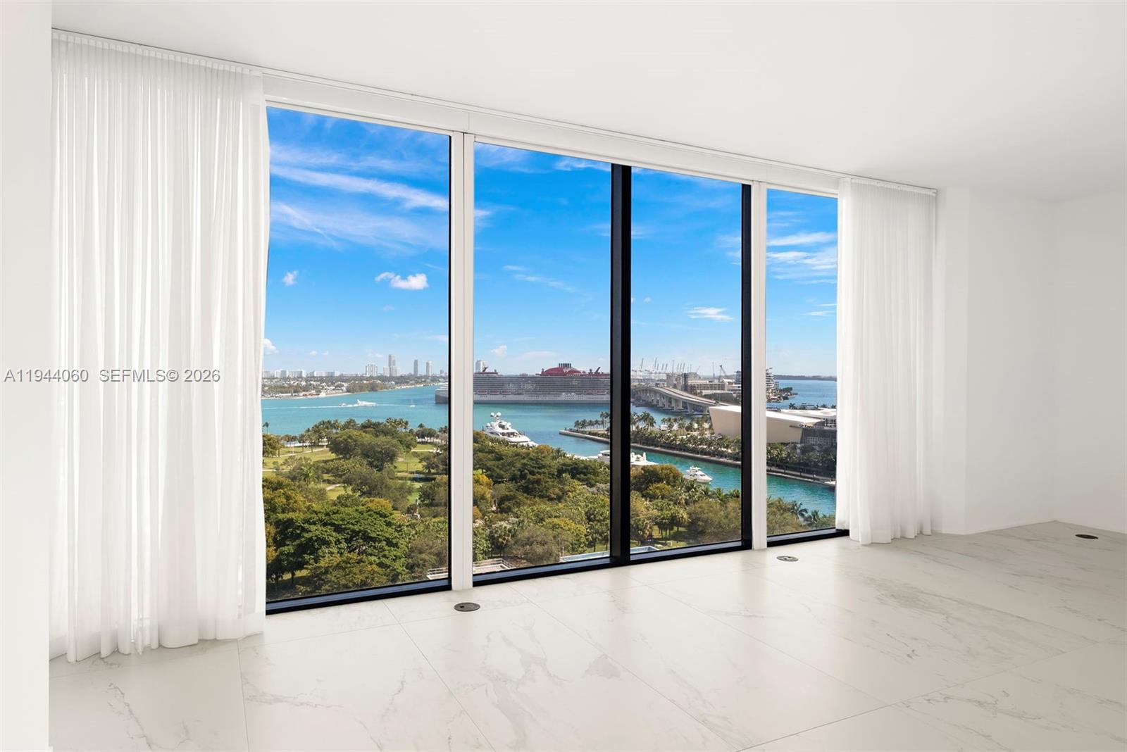 image One Thousand Museum (1000 Museum)80