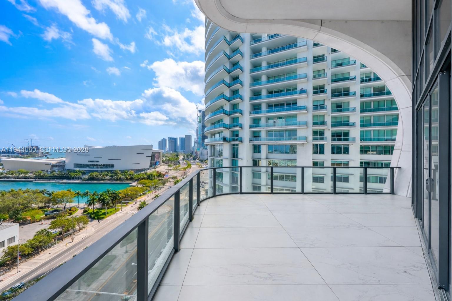 image One Thousand Museum (1000 Museum)85