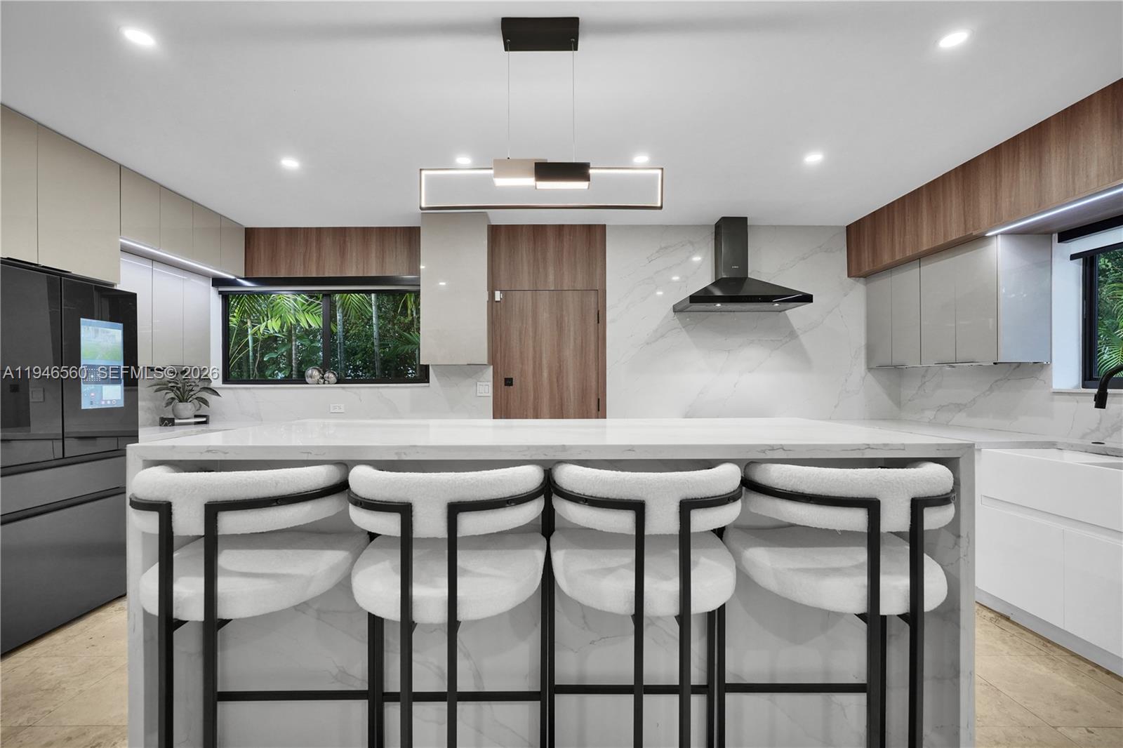 11905 NE 6th Ave Biscayne Park, FL 33161