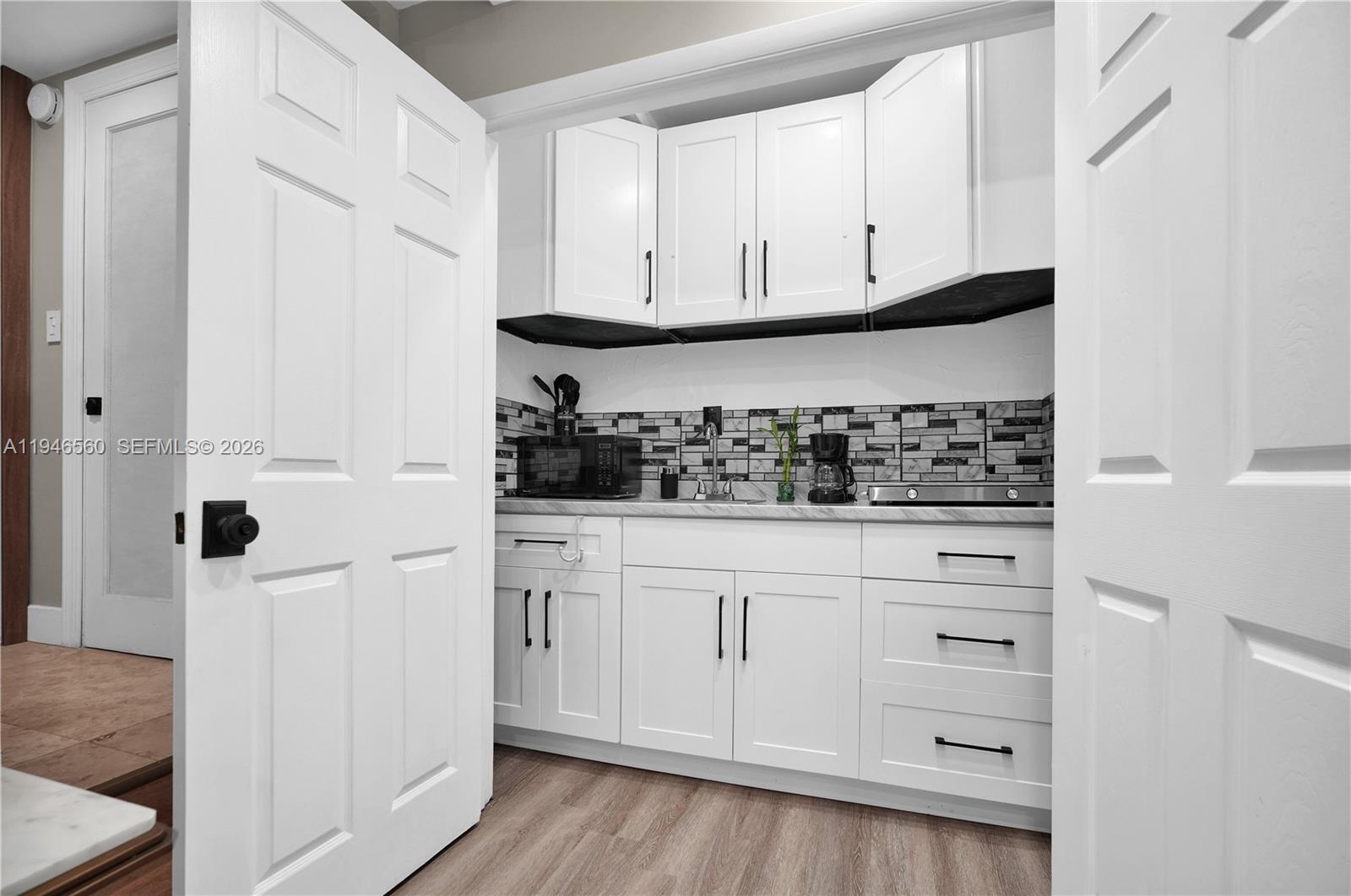 11905 NE 6th Ave Biscayne Park, FL 33161