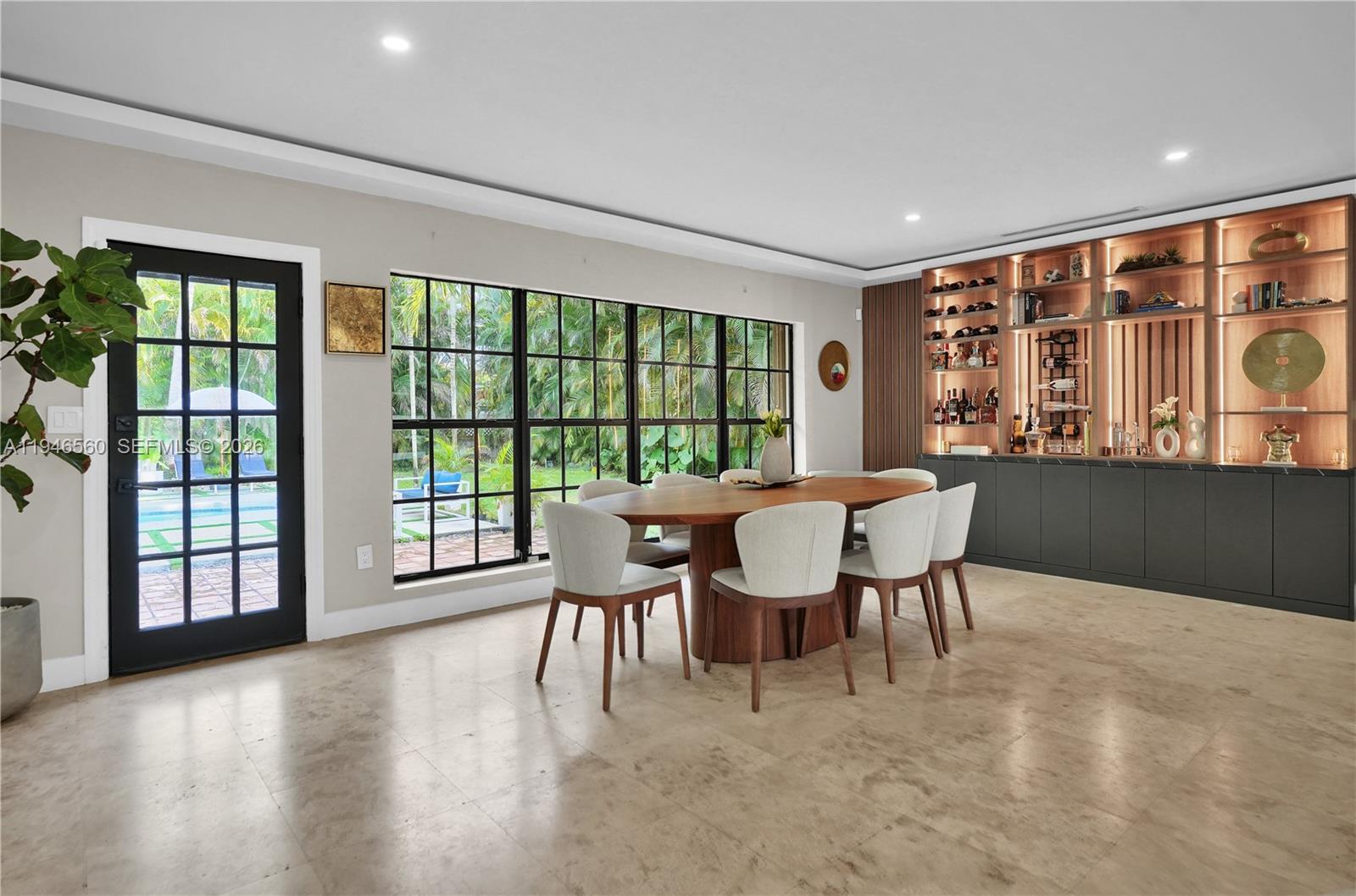 11905 NE 6th Ave Biscayne Park, FL 33161