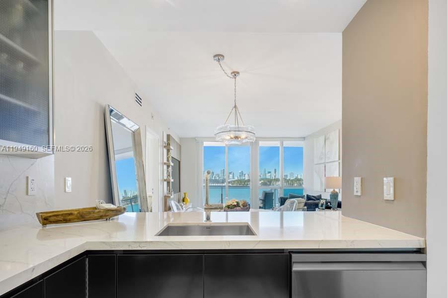 image Bentley Bay North7