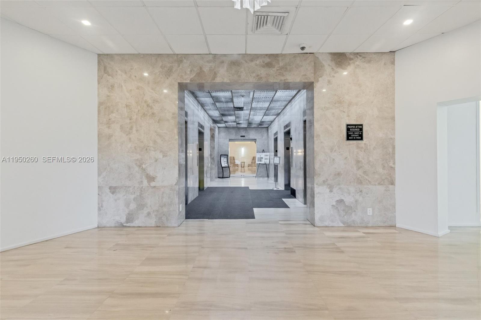 image Arlen House East42