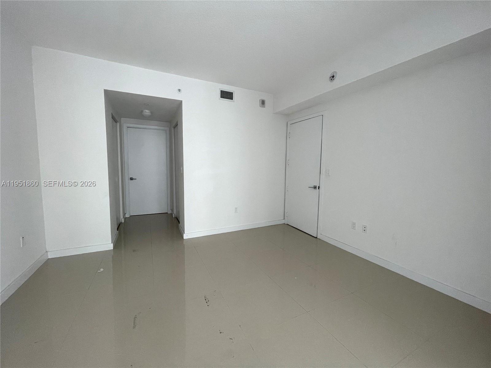 488 NE 18th St #2806 Miami, FL 33132