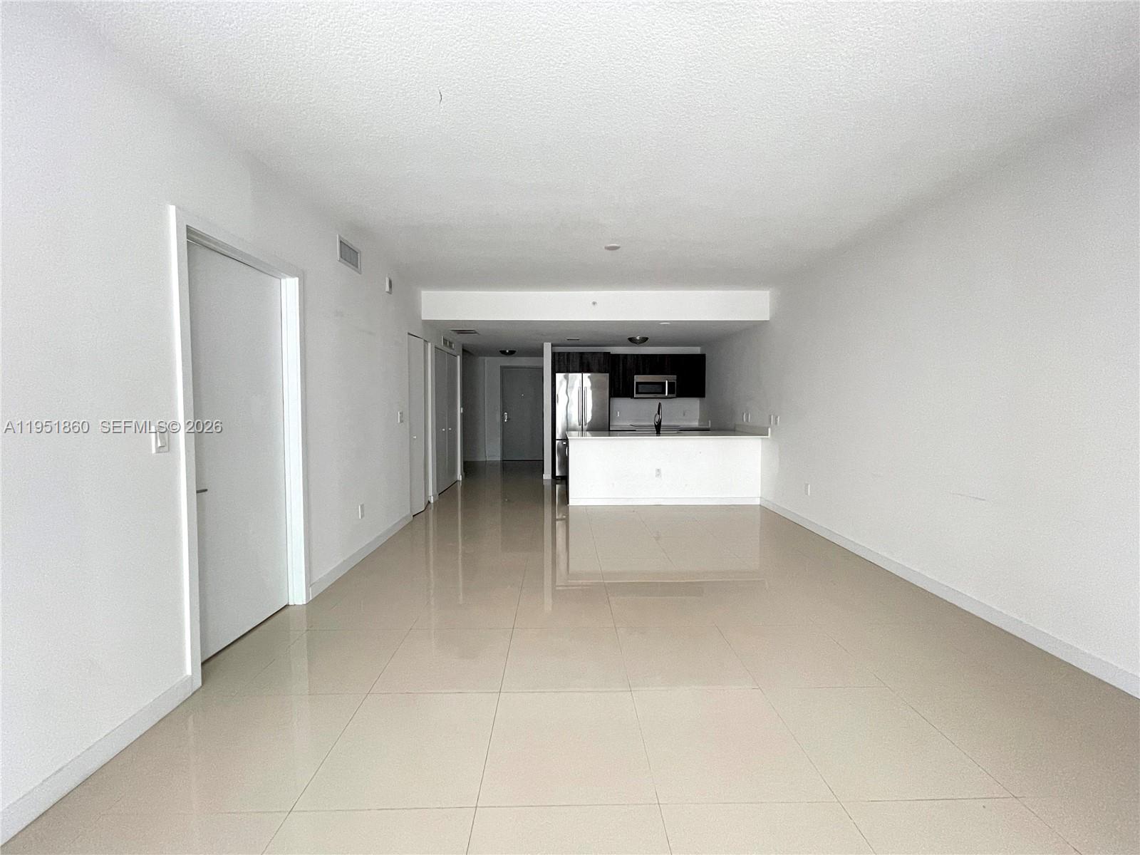 488 NE 18th St #2806 Miami, FL 33132