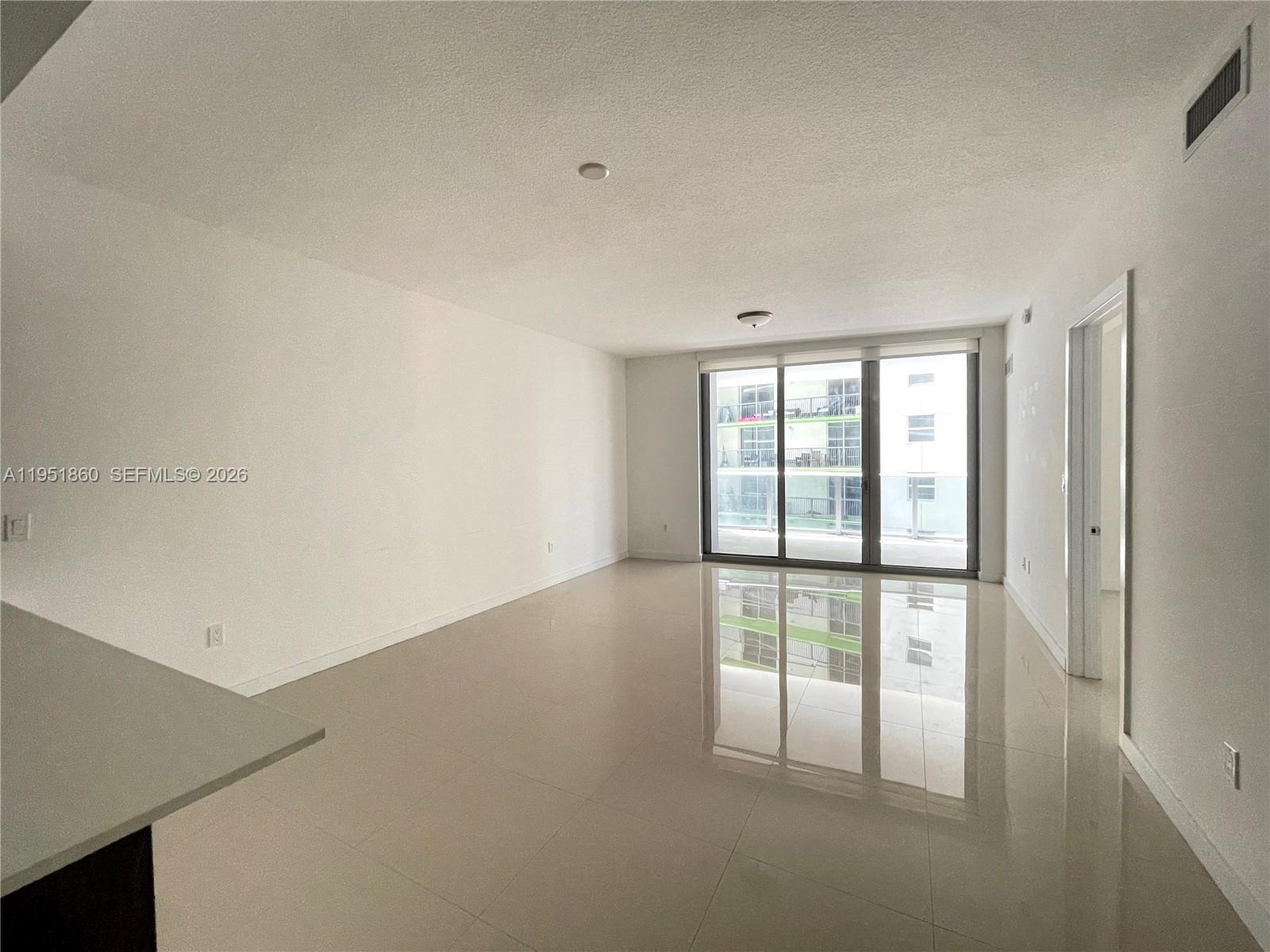 488 NE 18th St #2806 Miami, FL 33132