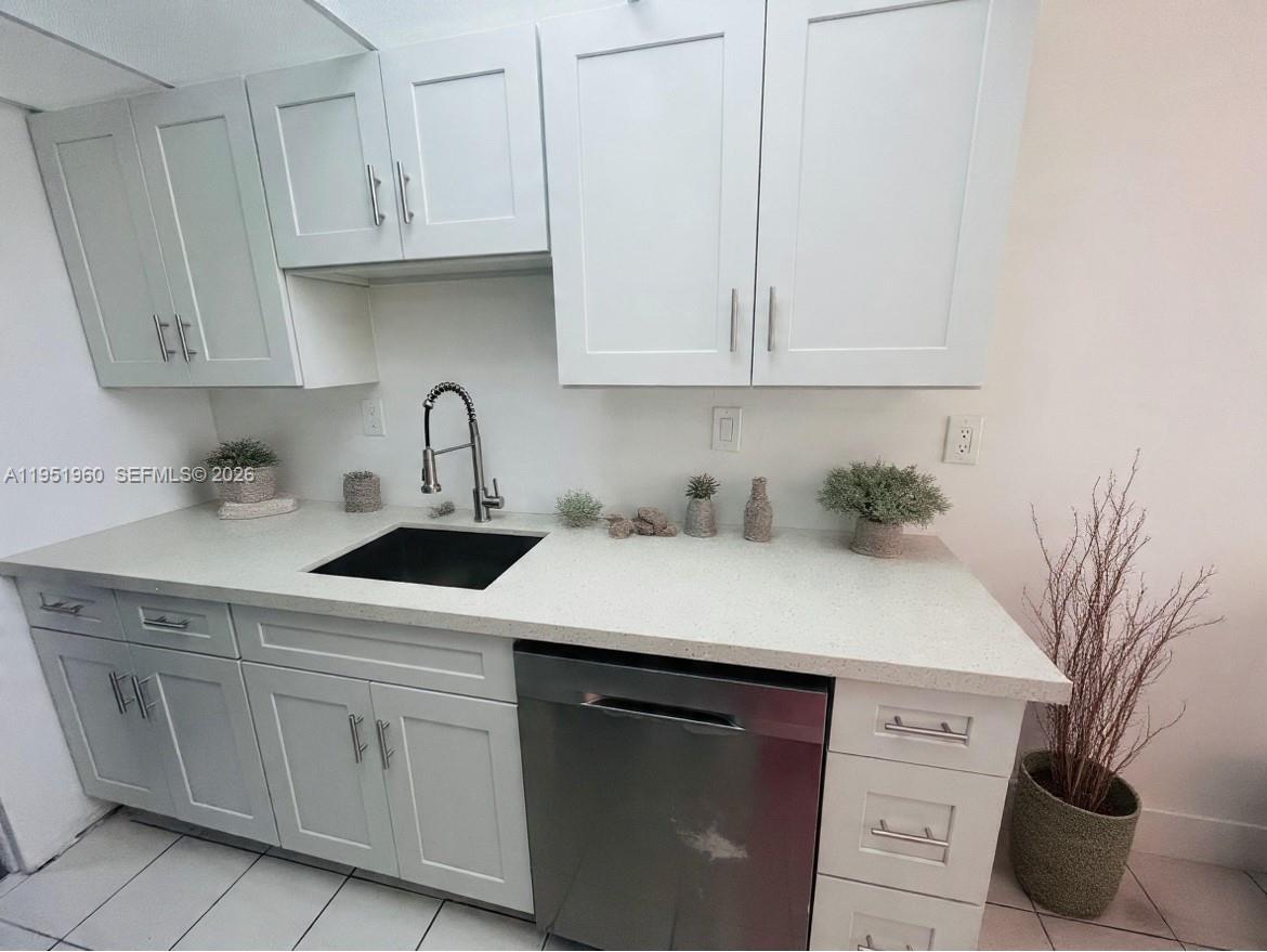 3070 NW 48th Ter #413