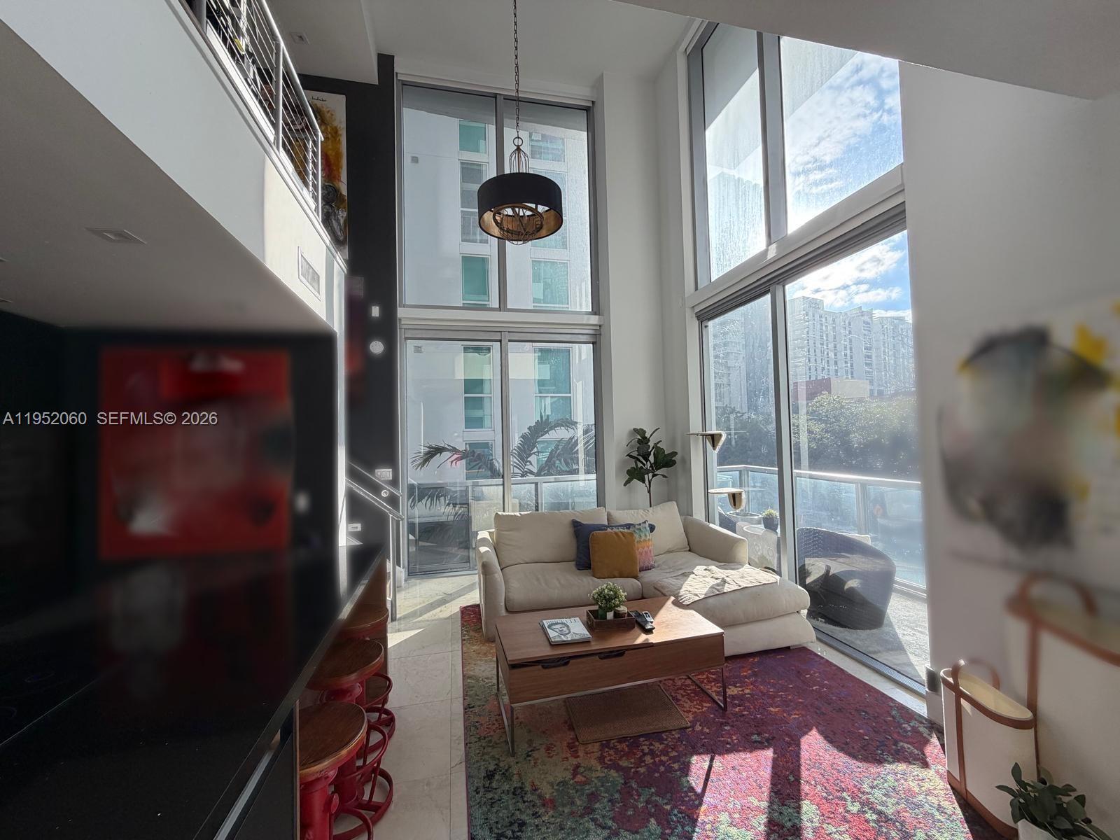 1050 Brickell Ave #222