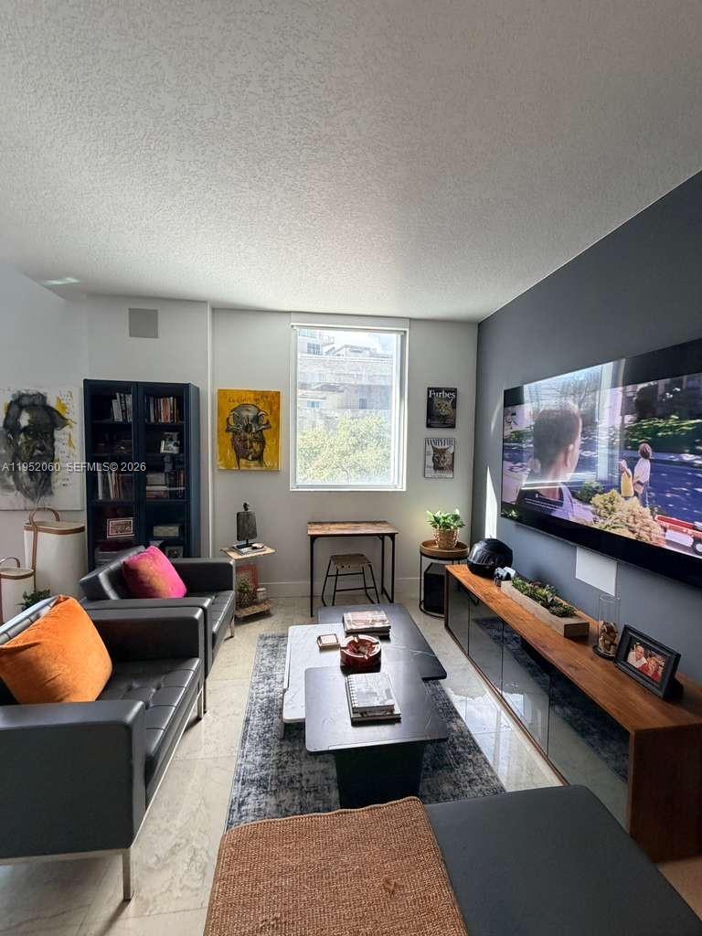 1050 Brickell Ave #222 Miami, FL 33131