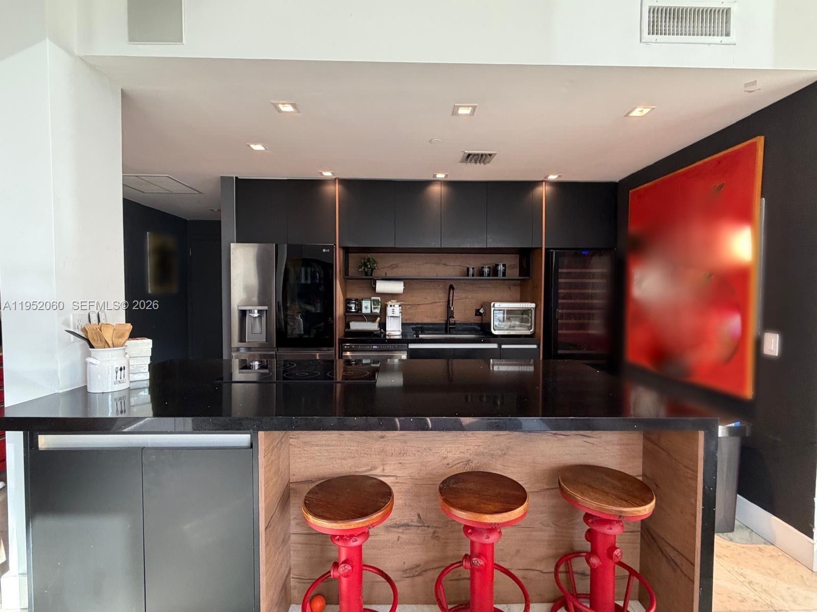 1050 Brickell Ave #222 Miami, FL 33131