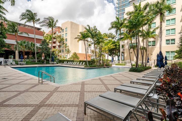 2001 Biscayne Blvd #3401 Miami, FL 33137