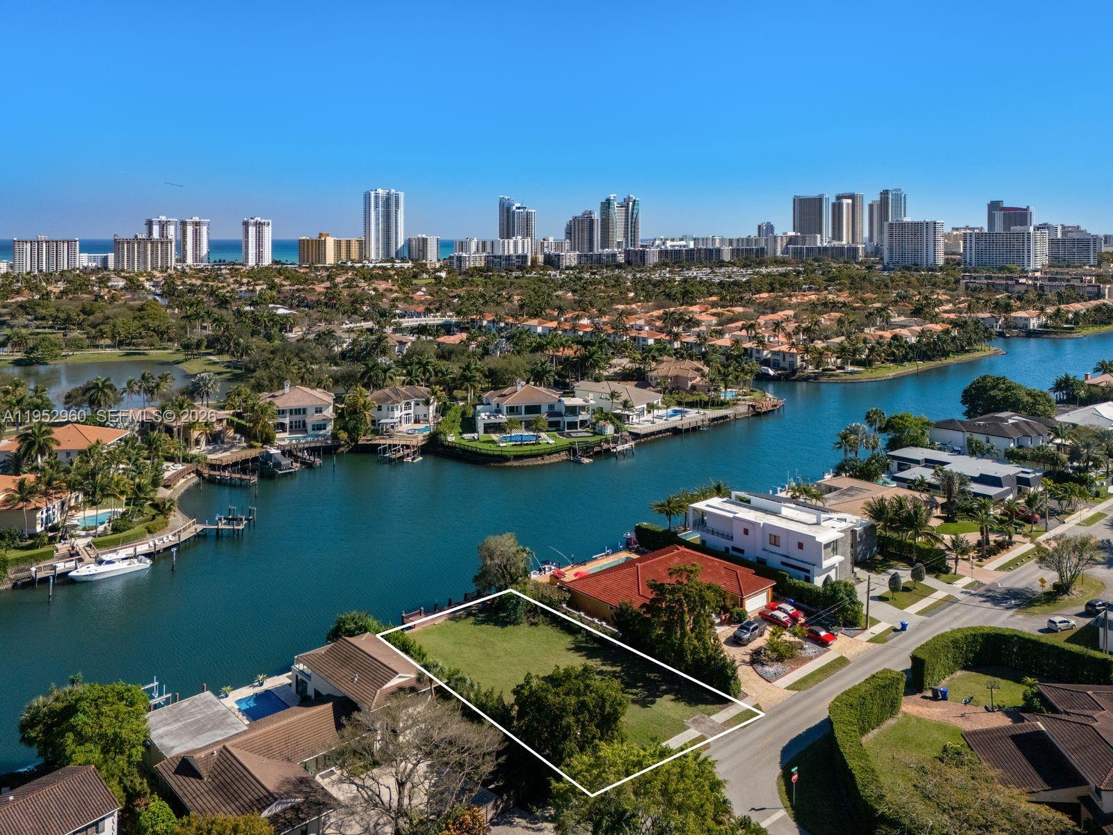 1101 Diplomat Pkwy Hollywood, FL 33019