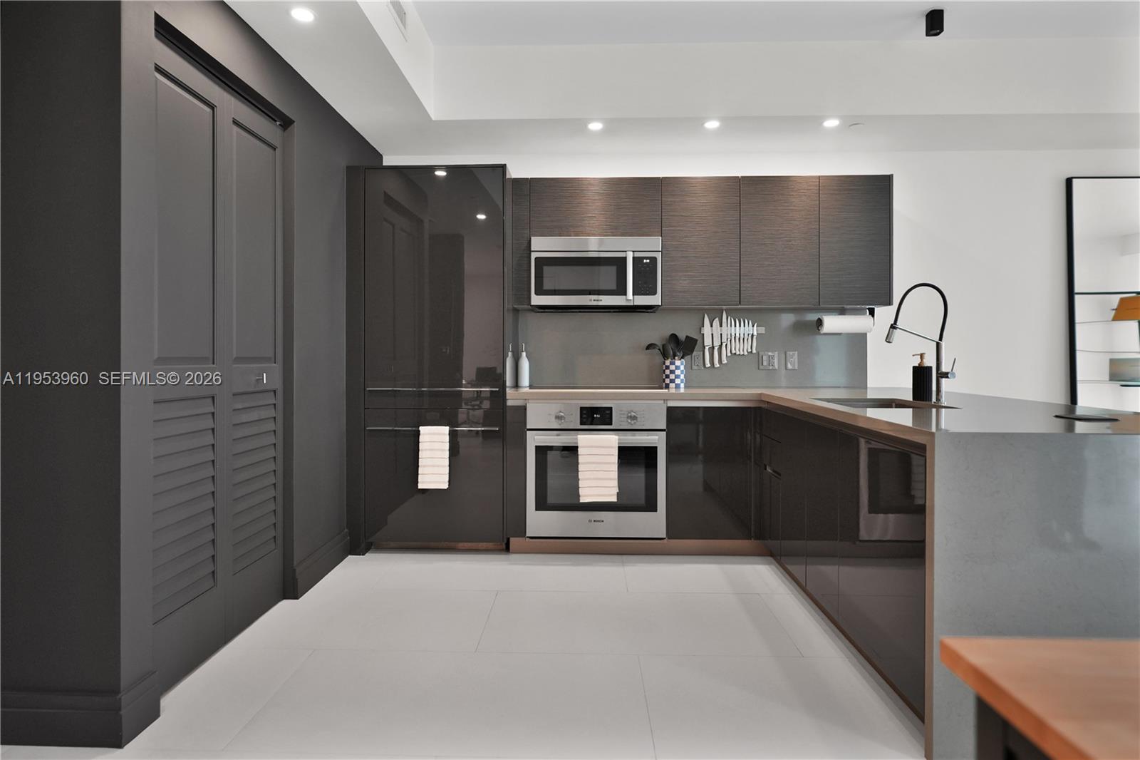 image The Bond on Brickell4