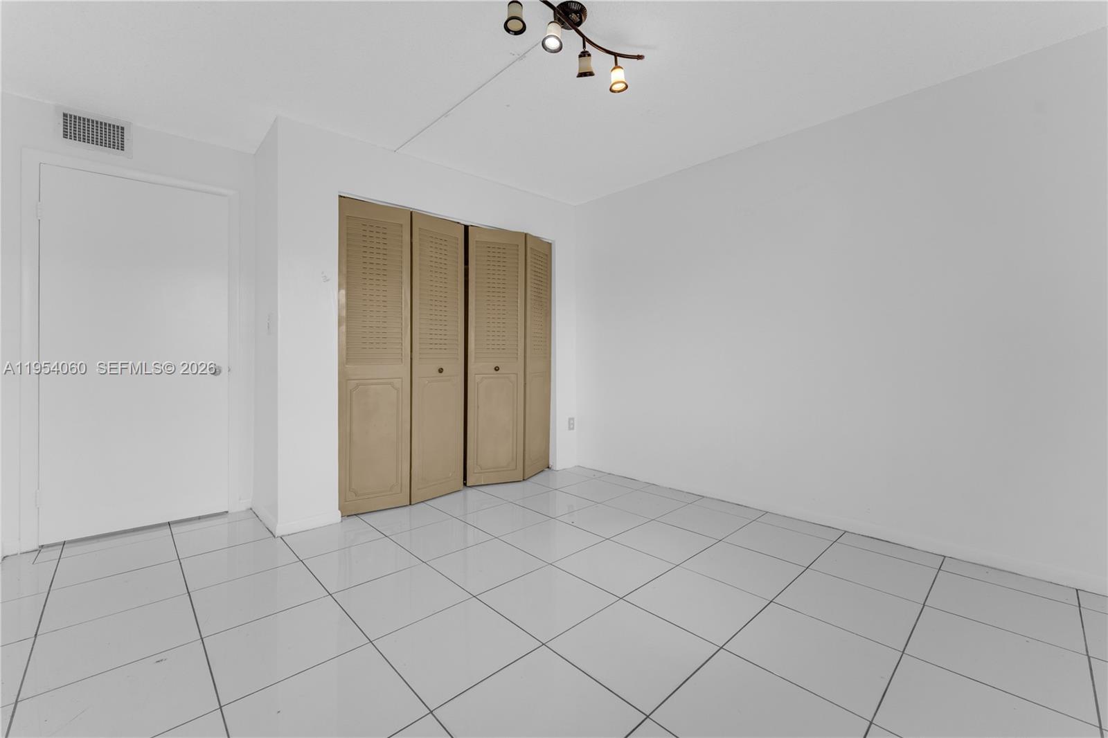 440 NW 214th St #104 Miami Gardens, FL 33169