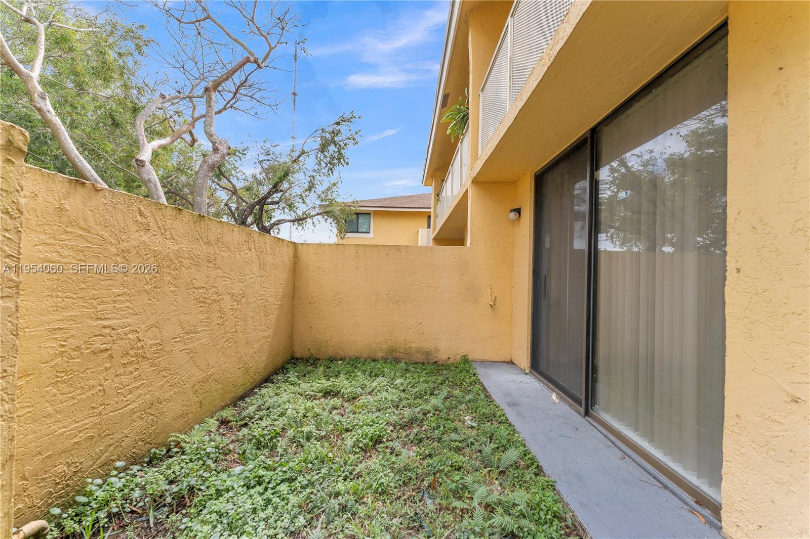 440 NW 214th St #104 Miami Gardens, FL 33169