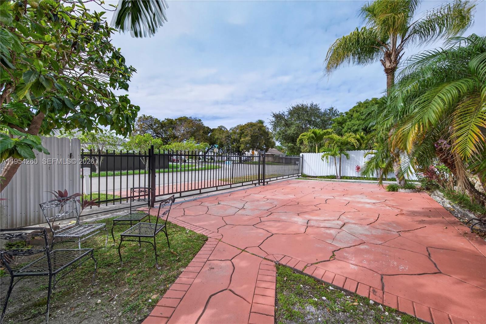 17307 SW 115th Ave Miami, FL 33157