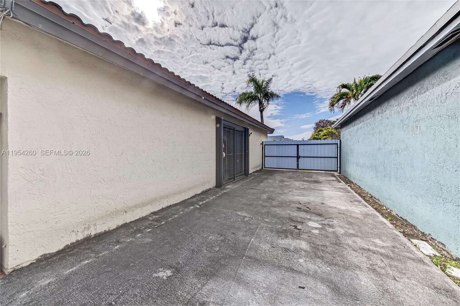 17307 SW 115th Ave Miami, FL 33157