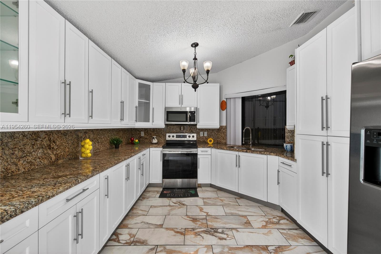 17307 SW 115th Ave Miami, FL 33157