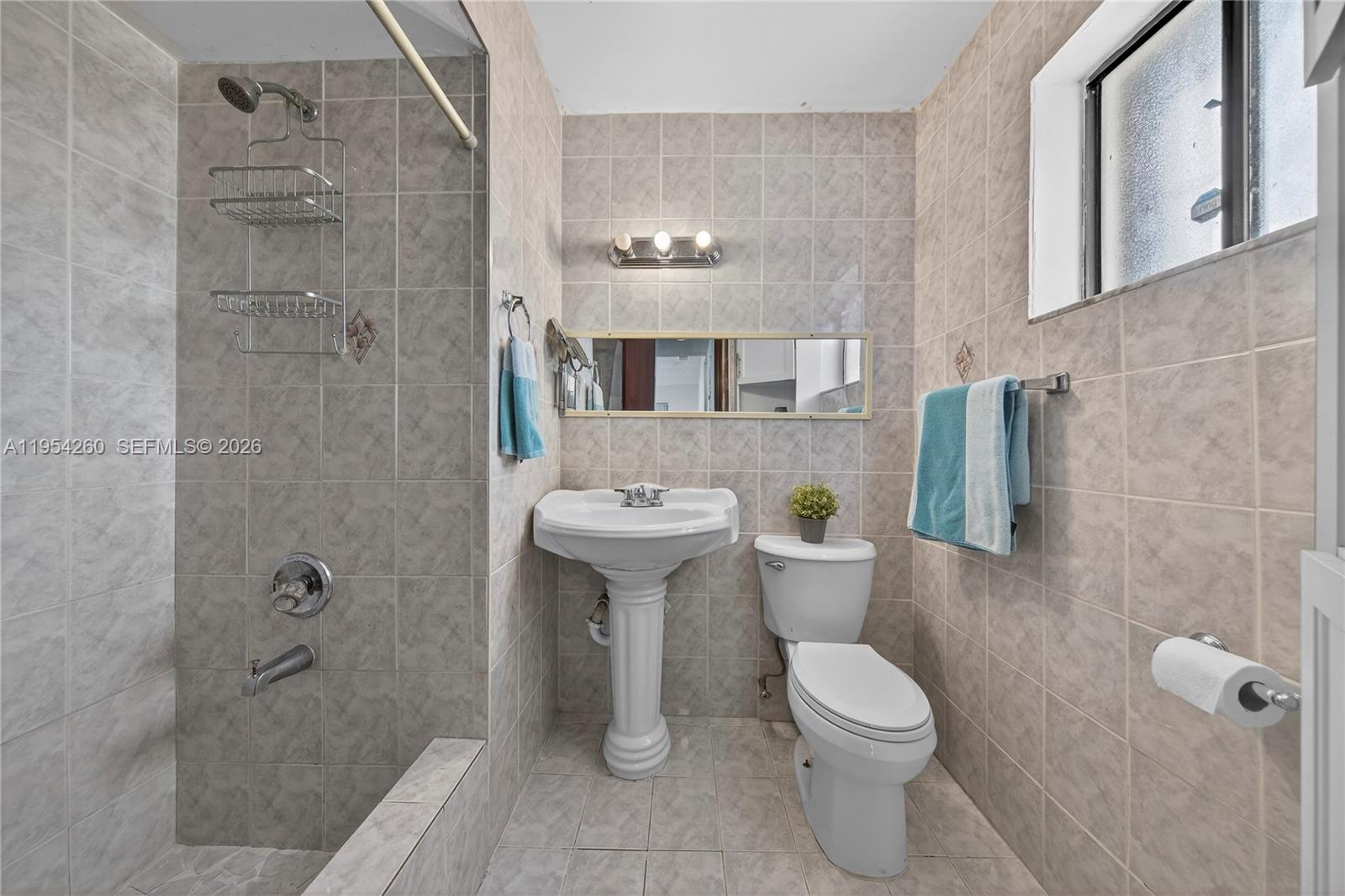 17307 SW 115th Ave Miami, FL 33157