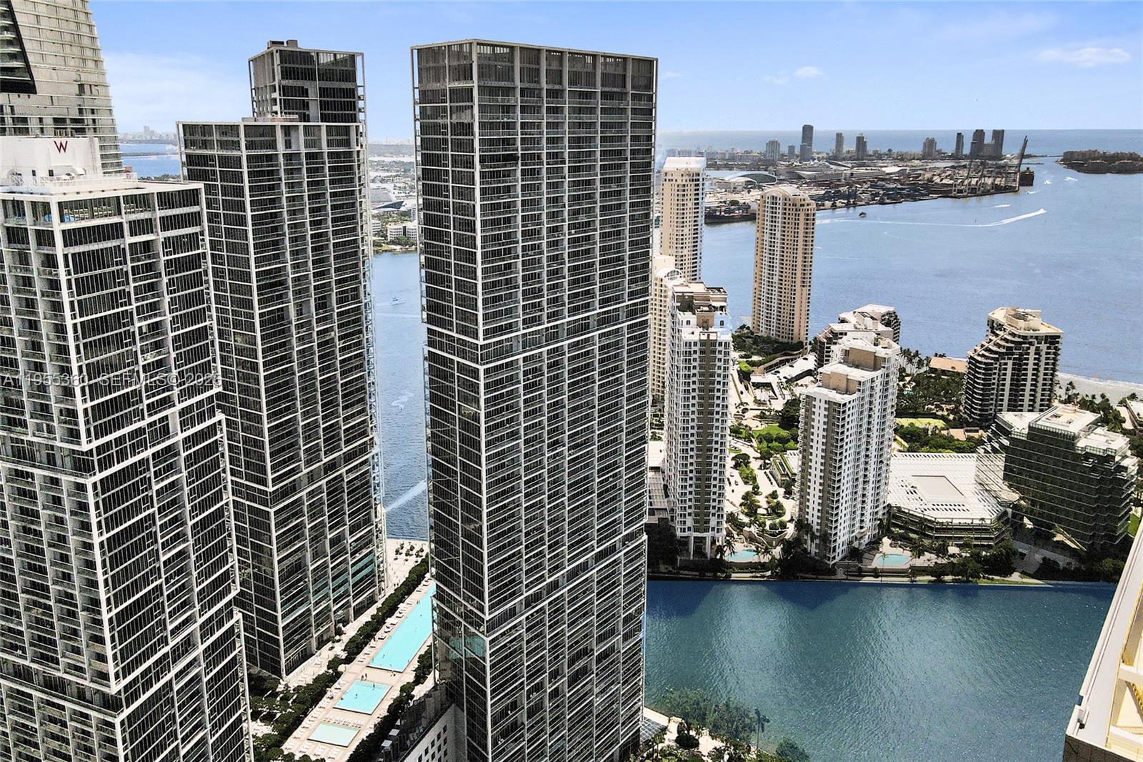 image Icon Brickell II38