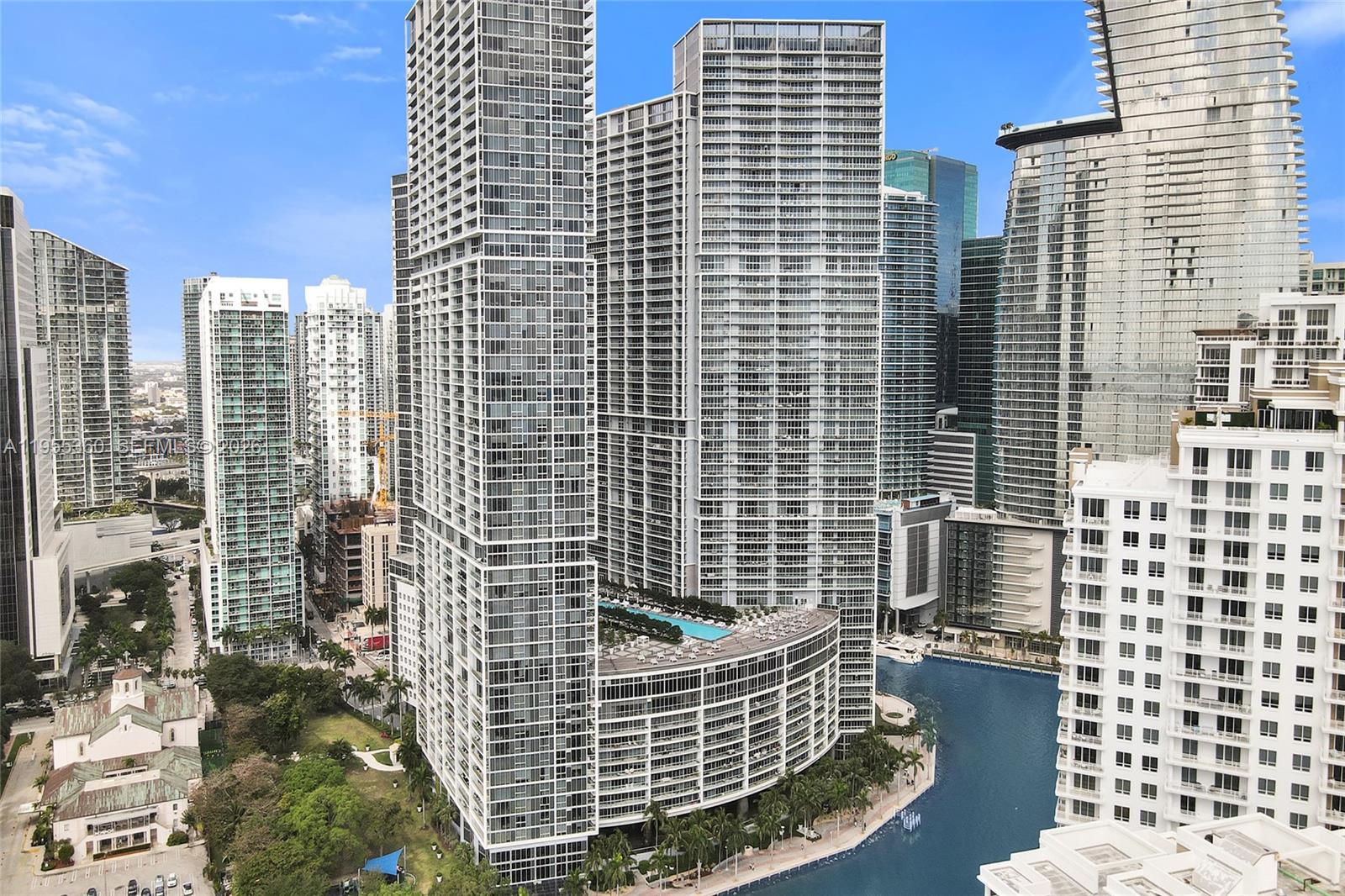image Icon Brickell II43