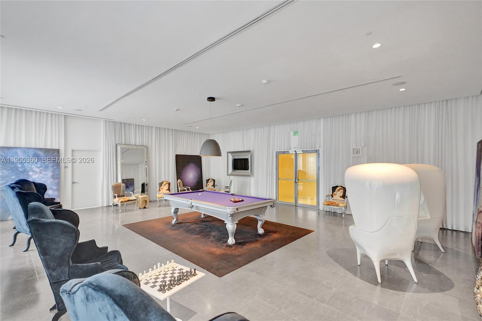 image Icon Brickell II45