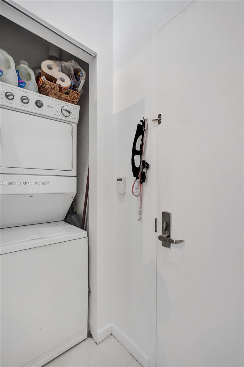 image Icon Brickell II49