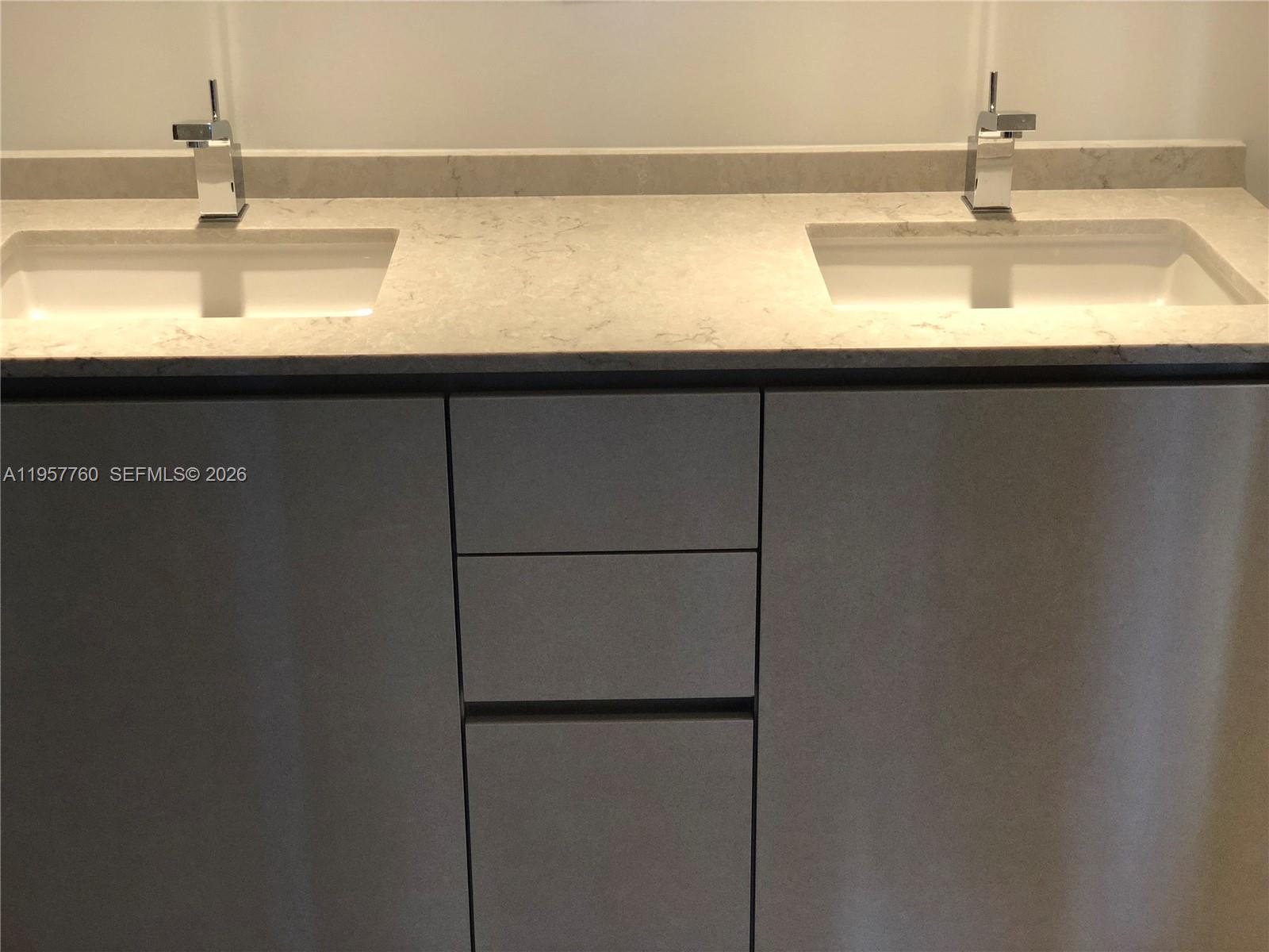 image 1010 Brickell16