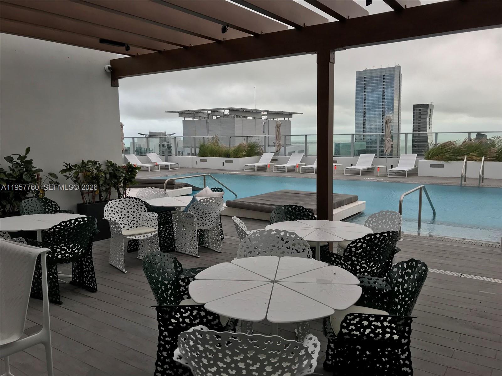 image 1010 Brickell30