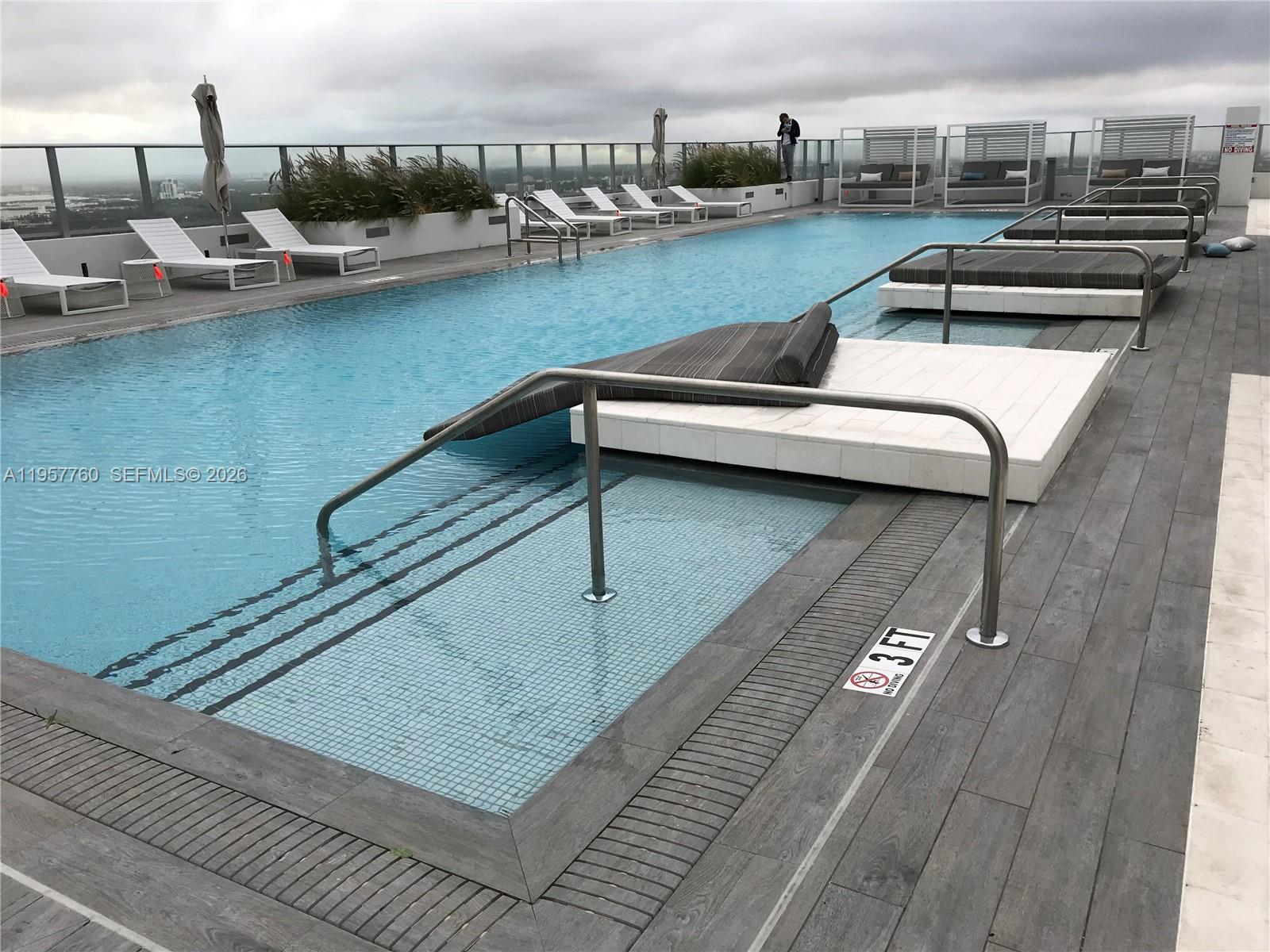 image 1010 Brickell31